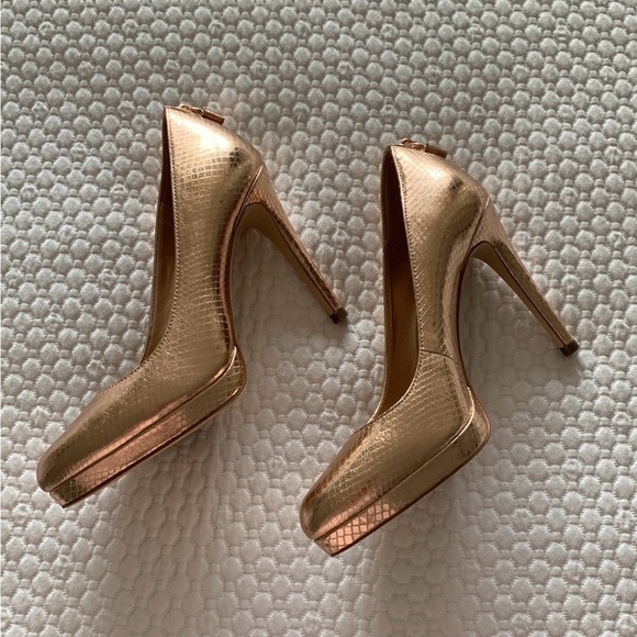 MICHAEL Michael Kors Antoinette Platform Pumps Rose Gold/Soft Pink – Size 6 - Picture 3 of 8